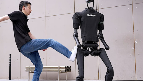 Универсальный робот-гуманоид Unitree Robotics H1 фото 3