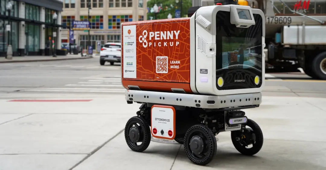 В Детройте роботы уже убирают улицы, косят газоны и чистят город от снега